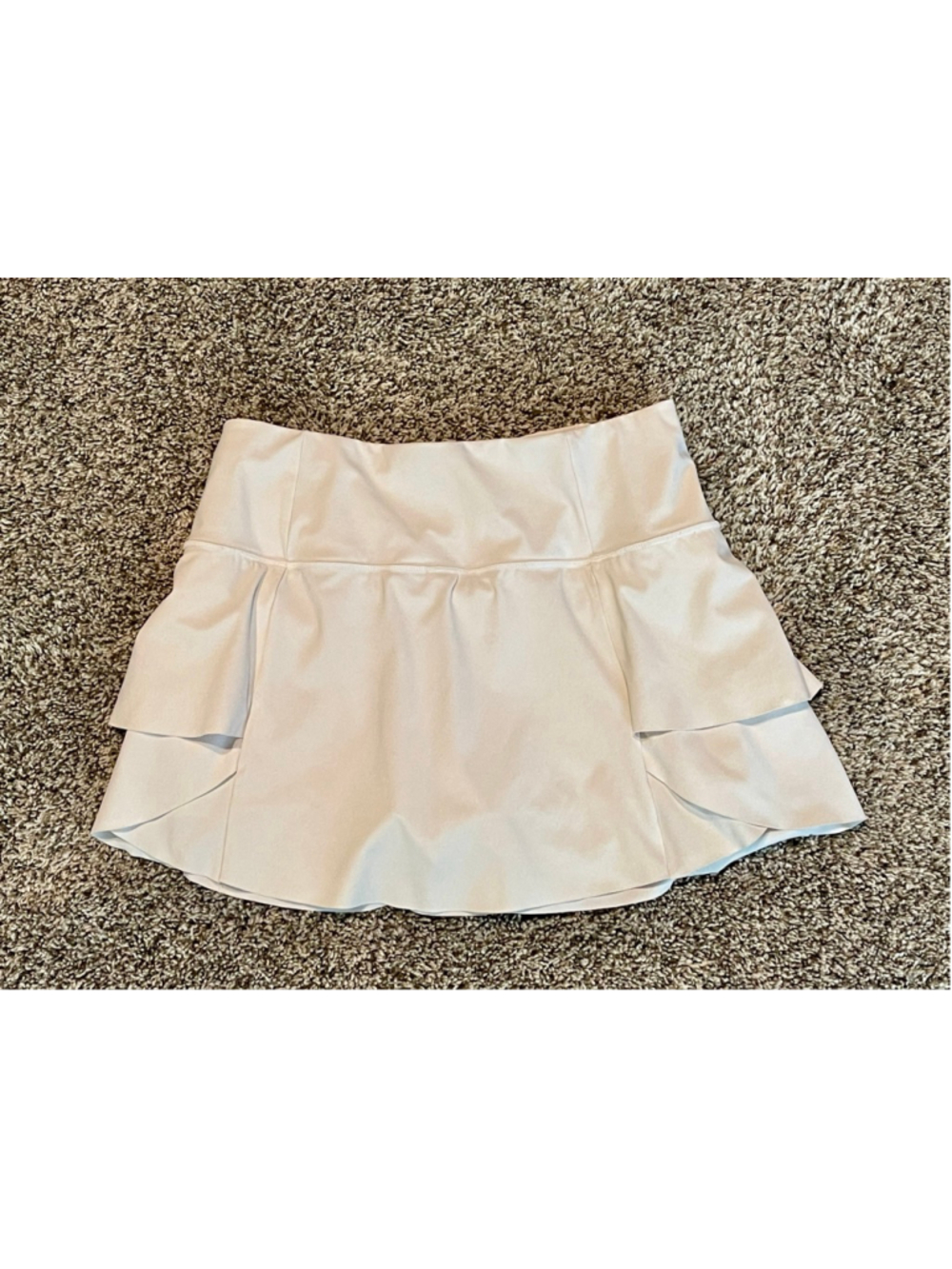 Athleta Women’s Skirt, White, Size XS, Good condition